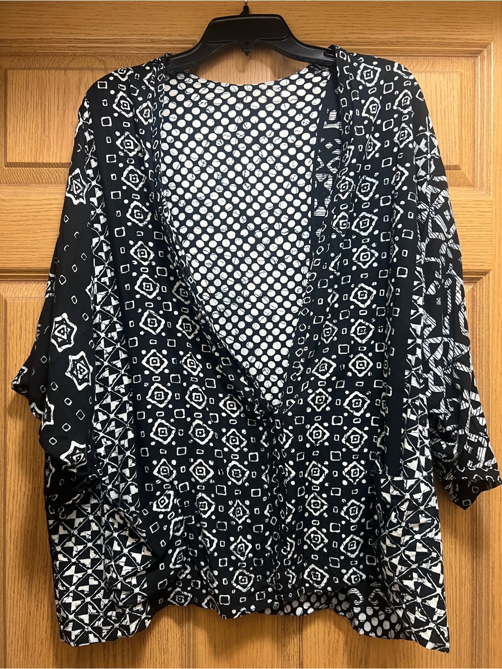 Geometric Design Open Cardigan / Kimono With Tie